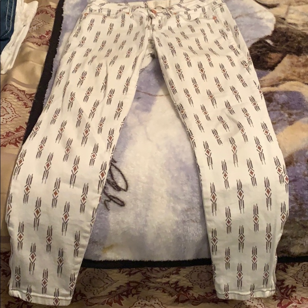 Jeans - Picture 1 of 2